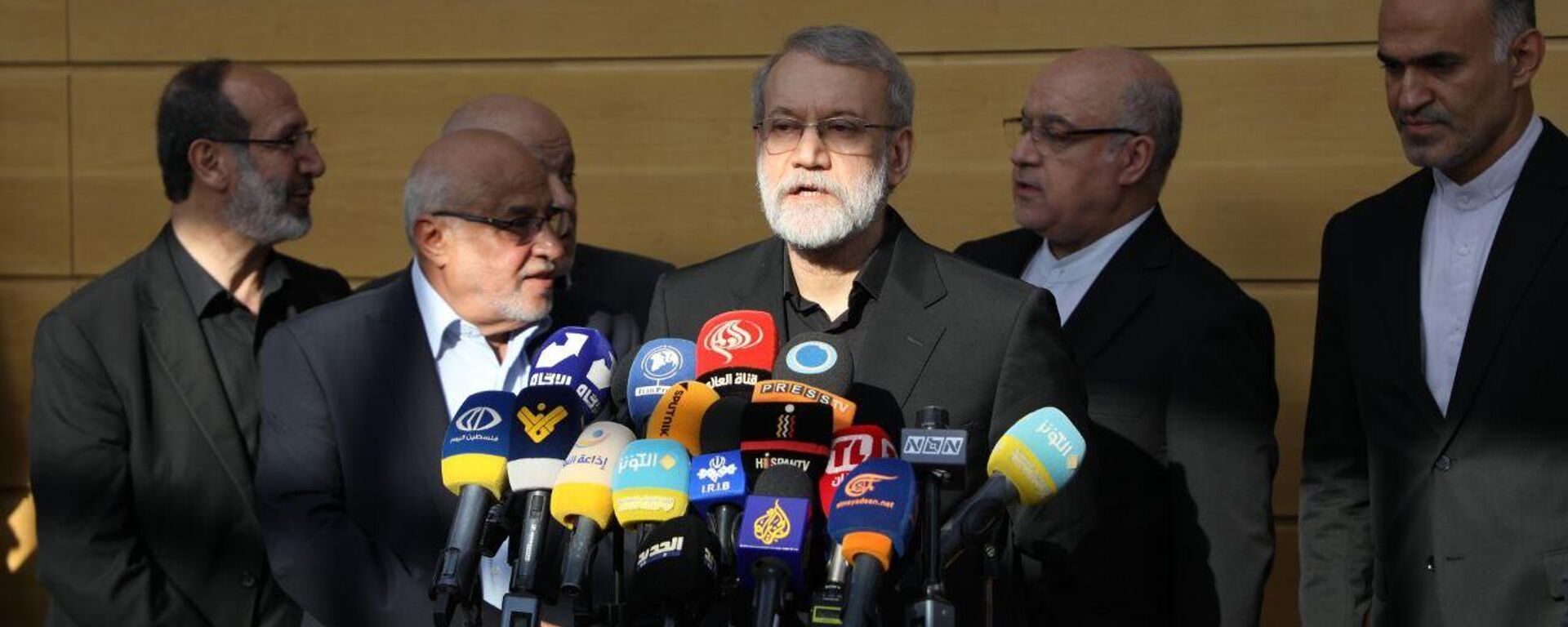 أمين المجلس الأعلى للأمن القومي الإيراني علي لاريجاني - سبوتنيك عربي, 1920, 17.09.2025