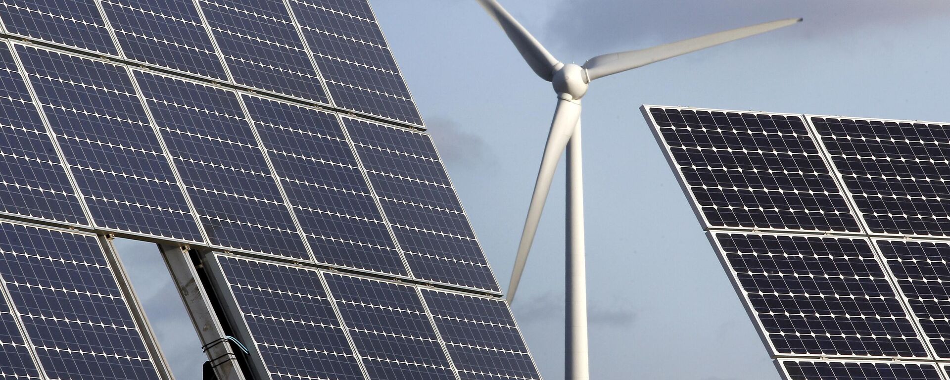  الطاقة المتجددة - سبوتنيك عربي, 1920, 01.10.2025