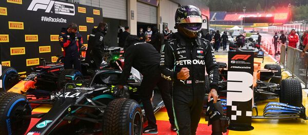 لويس هاميلتون بطل العالم ست مرات لسباقات فورمولا 1 - سبوتنيك عربي