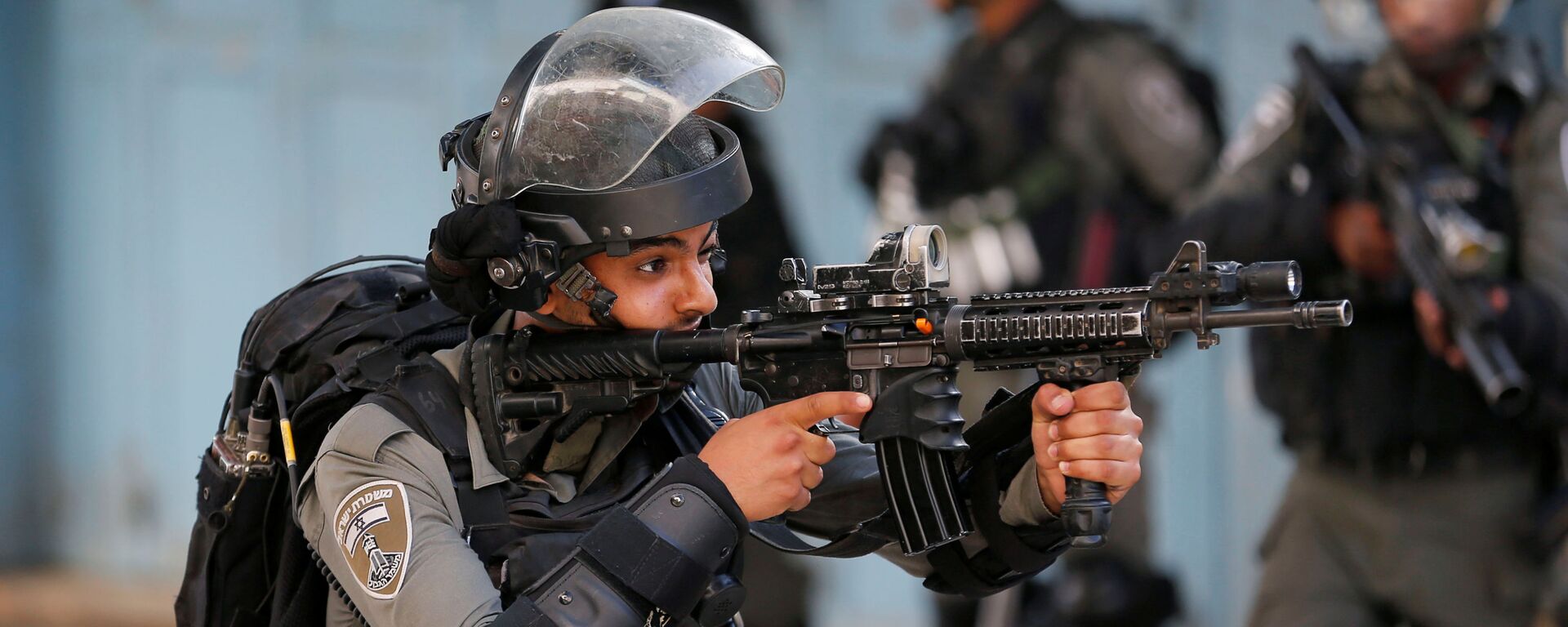 احتجاجات ضد خطة الضم الإسرائيلية لأراضي الضفة الغربية،عناصر القوات الإسرائيلية، في الخليل،  يوليو 2020 - سبوتنيك عربي, 1920, 27.03.2023