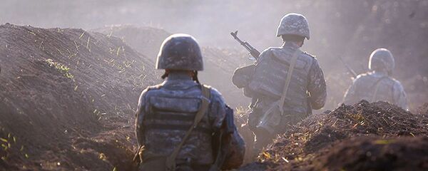 الاشتباكات الحدودية بين أذربيجان و أرمينيا، قوات الجيش الأرمني 14 يوليو 2020 الاشتباكات الحدودية بين أذربيجان و أرمينيا، قوات الجيش الأرمني 14 يوليو 2020 - سبوتنيك عربي