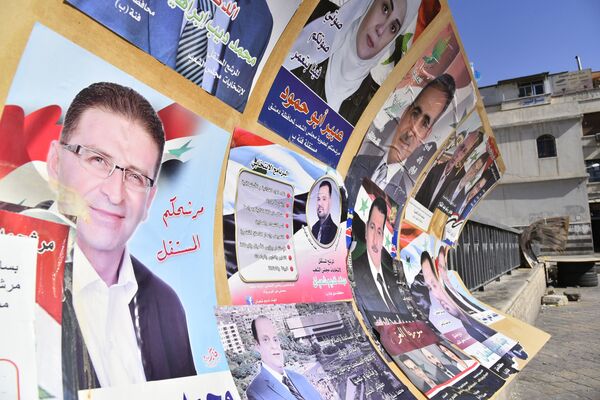 الانتخابات النيابية السورية... منافسات شديدة وانسحابات مفاجئة مع دخول الصمت الانتخابي.. فيديو وصور - سبوتنيك عربي
