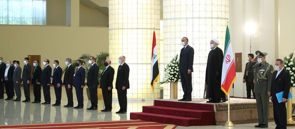 استقبال الرئيس الإيراني حسن روحاني لرئيس الوزراء العراقي مصطفى الكاظمي - سبوتنيك عربي