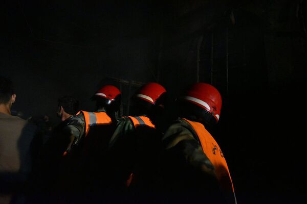 حريق سوق البزورية في العاصمة السورية دمشق  - سبوتنيك عربي