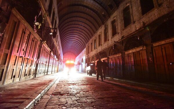 حريق سوق البزورية في العاصمة السورية دمشق  - سبوتنيك عربي