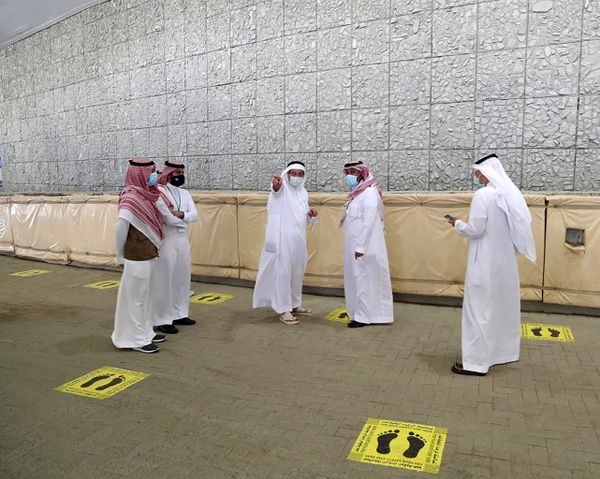 آخر التحضيرات قبل بدء مراسم الحج، الاجراءات الاحترازية التي فرضتها السلطات السعودية، وذلك لمنع تفشي فيروس كورونا، 28 يوليو 2020 - سبوتنيك عربي