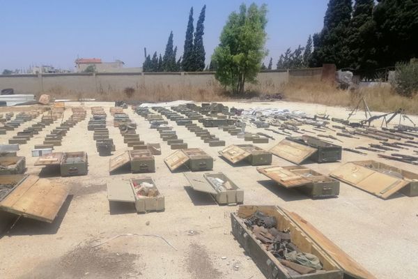 ضبط شحنة أسلحة متوجهة إلى النصرة بإدلب ضبط شحنة أسلحة متوجهة إلى النصرة بإدلب - سبوتنيك عربي