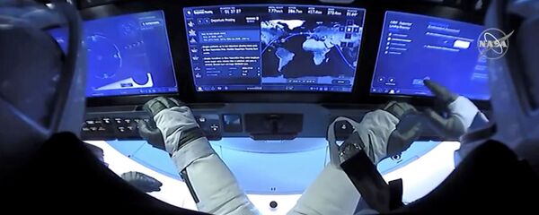 عودة مركبة كريو دراغون (Crew Dragon) في المحيط الأطلسي، ناسا، 2 أغسطس 2020 - سبوتنيك عربي