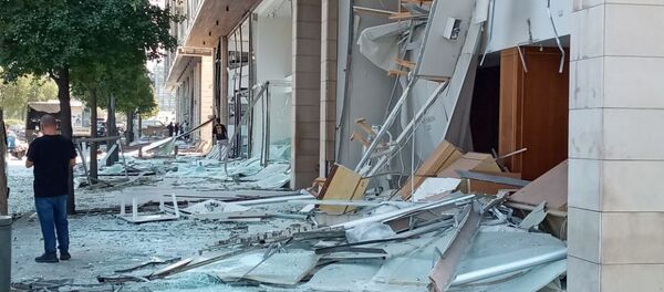 مشاهد دمار في محيط مرفأ بيروت، لبنان 5 أغسطس 2020 - سبوتنيك عربي