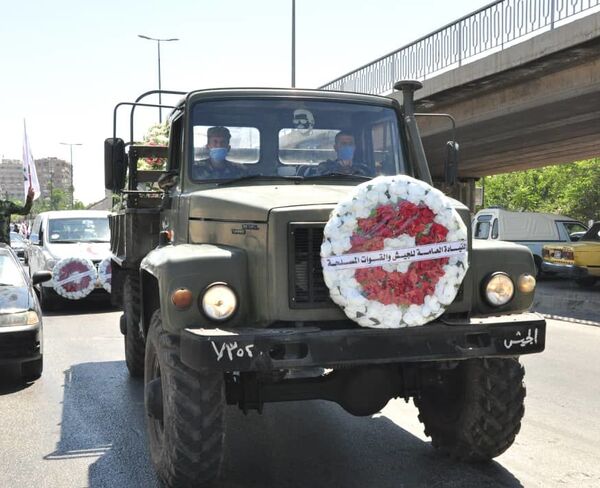 في موكب عسكري... دمشق تشيع قائد جيش التحرير الفلسطيني... صور  - سبوتنيك عربي