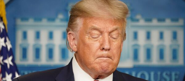 ترامب خلال المؤتمر الصحفي بعد إطلاق النار خارج البيت الأبيض 11 أغسطس آب - سبوتنيك عربي