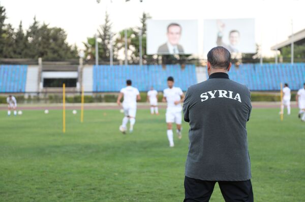 معلول لـسبوتنيك: كورونا ساعد المنتخب السوري... والتعالي أضاع أمم آسيا 2019 - سبوتنيك عربي