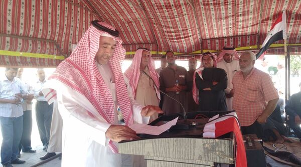 عشائر الرقة: توحيد القبائل العربية شرق الفرات يسمح بطرد الغزاة الأجانب من سوريا عشائر الرقة: توحيد القبائل العربية شرق الفرات يسمح بطرد الغزاة الأجانب من سوريا - سبوتنيك عربي