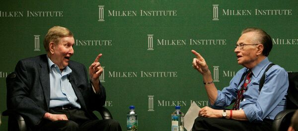 الإعلامي الأمريكي، لاري كينغ، في إحدى مقابلاته - سبوتنيك عربي