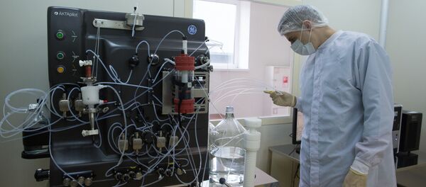 إنتاج لقاح ضد المرض الفيروسي كوفيد 19 في مصنع الأدوية بينوفارم بضواحي موسكو، أغسطس/ آب 2020 إنتاج لقاح ضد المرض الفيروسي كوفيد 19 في مصنع الأدوية بينوفارم بضواحي موسكو، أغسطس/ آب 2020 - سبوتنيك عربي