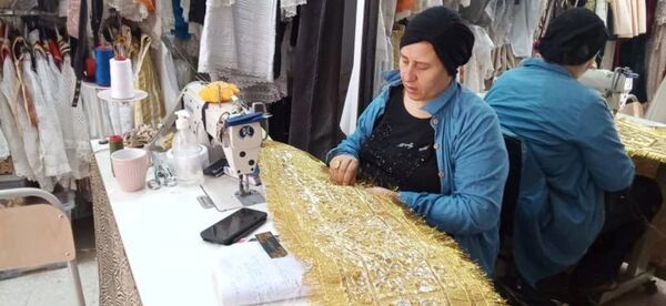 ثمنه خيالي وحياكته تتطلب أشهرا... الدخلة لباس العروس في محافظة نابل التونسية ثمنه خيالي وحياكته تتطلب أشهرا... الدخلة لباس العروس في محافظة نابل التونسية - سبوتنيك عربي