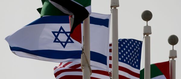 وصول الطائرة الإسرائيلية إلى مطار أبو ظبي، الإماارات 31 أغسطس 2020 - سبوتنيك عربي