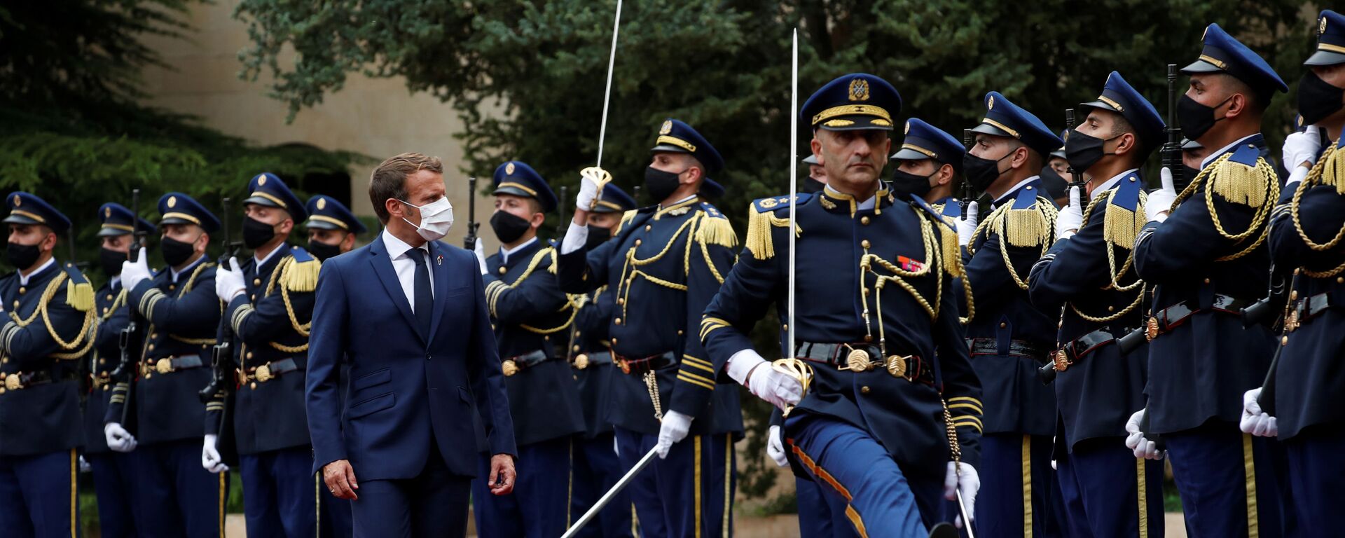 مراسم استقبال الرئيس الفرنسي إيمانويل ماكرون في بعبدا، لبنان 1 سبتمبر 2020 مراسم استقبال الرئيس الفرنسي إيمانويل ماكرون في بعبدا، لبنان 1 سبتمبر 2020 - سبوتنيك عربي, 1920, 28.11.2021