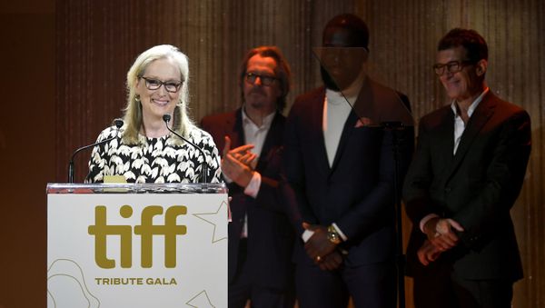 النجمة العالمية ميريل ستريب النجمة العالمية ميريل ستريب - سبوتنيك عربي