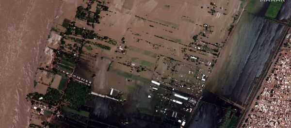 صورة من الأقمار الصناعية تكشف مدى تضرر منطقة النيل الأزرق بالقرب من الخرطوم في السودان، 5 سبتمبر 2020 صورة من الأقمار الصناعية تكشف مدى تضرر منطقة النيل الأزرق بالقرب من الخرطوم في السودان، 5 سبتمبر 2020 - سبوتنيك عربي