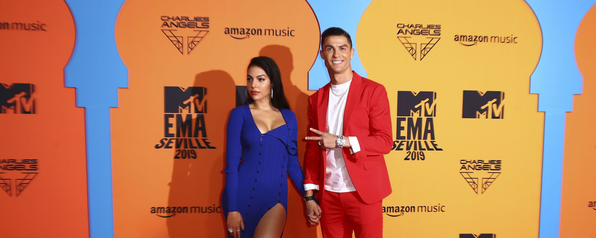 كريستيانو رونالدو وجورجينا رودريغيز - سبوتنيك عربي, 1920, 12.08.2022