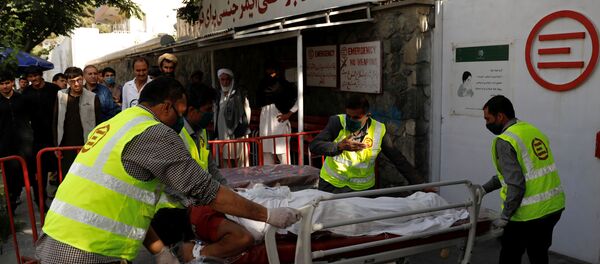 نقل مصابي انفجار استهدف موكب نائب الرئيس الأفغاني نقل مصابي انفجار استهدف موكب نائب الرئيس الأفغاني - سبوتنيك عربي