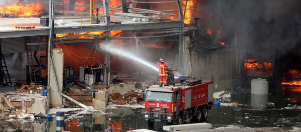  اندلاع حريق كبير في مرفأ بيروت، لبنان 10 سبتمبر 2020 - سبوتنيك عربي