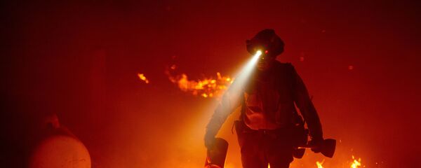 إطفاء حرائق - سبوتنيك عربي