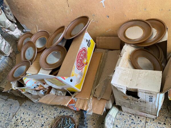 الأمن العراقي يضبط أحزمة ناسفة وعتادا لـداعش في الموصل... صور  - سبوتنيك عربي