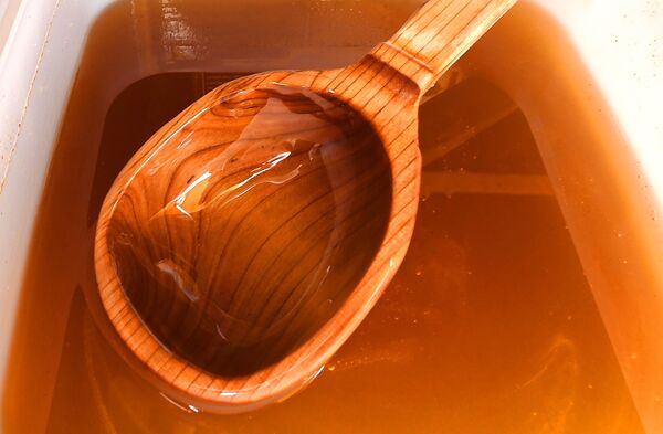 العسل أفضل من المضادات الحيوية في علاج السعال ونزلات البرد العسل أفضل من المضادات الحيوية في علاج السعال ونزلات البرد - سبوتنيك عربي