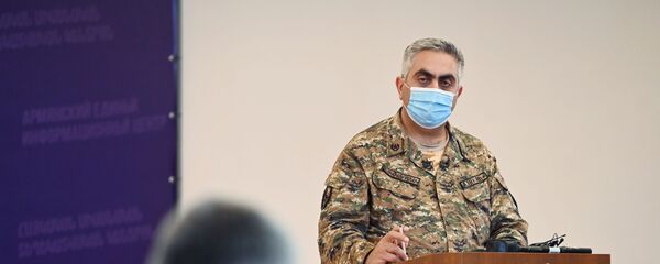 المتحدث باسم وزارة الدفاع الأرمينية آرتسرون هوفهانيسيان المتحدث باسم وزارة الدفاع الأرمينية آرتسرون هوفهانيسيان - سبوتنيك عربي