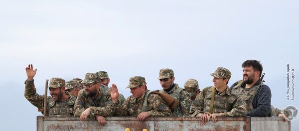 التصعيد العسكري بين أرمينيا و أذربيجان في منطقة ناغورني قره باغ (قرة باغ)، الجيش الأرمني، 29 سبتمبر 2020 التصعيد العسكري بين أرمينيا و أذربيجان في منطقة ناغورني قره باغ (قرة باغ)، الجيش الأرمني، 29 سبتمبر 2020 - سبوتنيك عربي