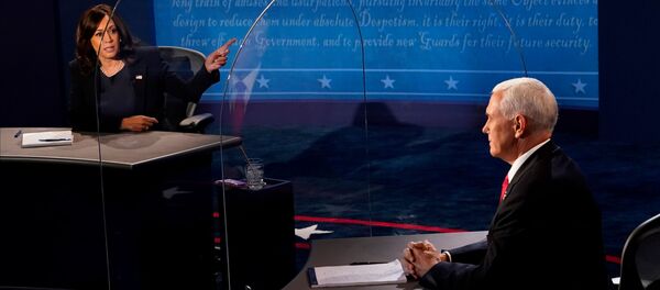 مناظرة النائبين كامالا هاريس ومايك بنس الخميس 8 أكتوبر تشرين الأول 2020 - سبوتنيك عربي