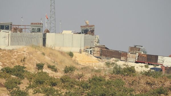 سبوتنيك ترصد تفكيك موقع للجيش التركي يحاصره الجيش السوري شمال حماة - سبوتنيك عربي