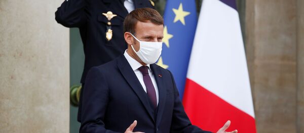 الرئيس الفرنسي إيمانويل ماكرون، يلتقي مع رئيس الوزراء العراقي مصطفى الكاظمي في باريس، فرنسا 19 أكتوبر 2020 - سبوتنيك عربي