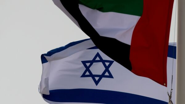 علم الإمارات و علم إسرائيل، أغسطس 2020 - سبوتنيك عربي