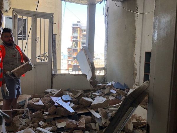 جهود أهلية واسعة لإعادة إعمار بيروت عقب انفجار المرفأ... صور - سبوتنيك عربي