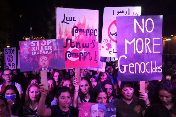 أرمن سوريا ينددون بإرسال تركيا مرتزقة سوريين إلى أذربيجان... فيديو وصور - سبوتنيك عربي