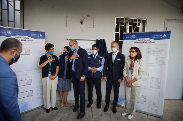 بعد أن دمره انفجار المرفأ في بيروت... وضع حجر الأساس لإعادة بناء المستودع المركزي للدواء..فيديو بعد أن دمره انفجار المرفأ في بيروت... وضع حجر الأساس لإعادة بناء المستودع المركزي للدواء..فيديو - سبوتنيك عربي