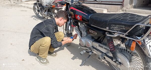 شاب سوري يبتكر جهازا يوفر 50% من استهلاك البنزين والديزل - سبوتنيك عربي