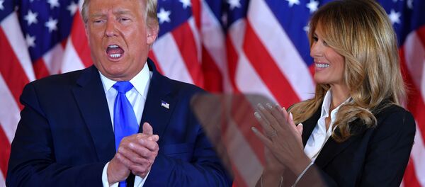 الانتخابات الرئاسية الأمريكية �2020، دونالد ترامب وزوجته ميلانيا ترامب، 4 نوفمبر 2020 - سبوتنيك عربي