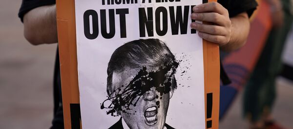 اندلاع الاحتجاجات بعد التصويت في الانتخابات الرئاسية الأمريكية 2020، 4 نوفمبر 2020 - سبوتنيك عربي