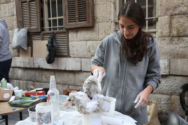 فن على الطريق.. رسامو الشوارع يعودون إلى دمشق.. فيديو - سبوتنيك عربي