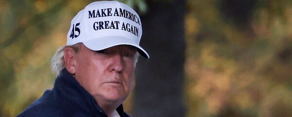 الرئيس الأمريكي دونالد ترامب يعود إلى البيت الأبيض بعد إعلان فوز جو بايدن برئاسة الولايات المتحدة، 7 نوفمبر/ تشرين الثاني 2020 - سبوتنيك عربي