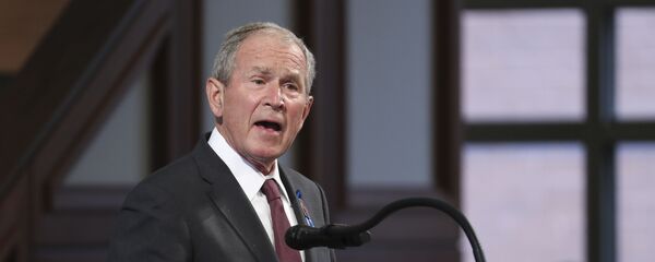 الرئيس الأمريكي الأسبق جورج بوش  - سبوتنيك عربي