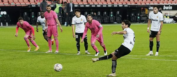 مباراة فالنسيا وريال مدريد  - سبوتنيك عربي