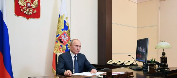  الرئيس الروسي فلاديمير بوتين خلال بيان بشأن اتفاق إنهاء الحرب في ناغورني قره باغ الاثنين 9 نوفمبر/تشرين الثاني - سبوتنيك عربي