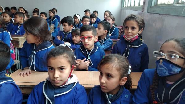 مسؤولة حكومية لـسبوتنيك: 547 إصابة بكورونا في مدارس سوريا... فيديو مسؤولة حكومية لـسبوتنيك: 547 إصابة بكورونا في مدارس سوريا... فيديو - سبوتنيك عربي