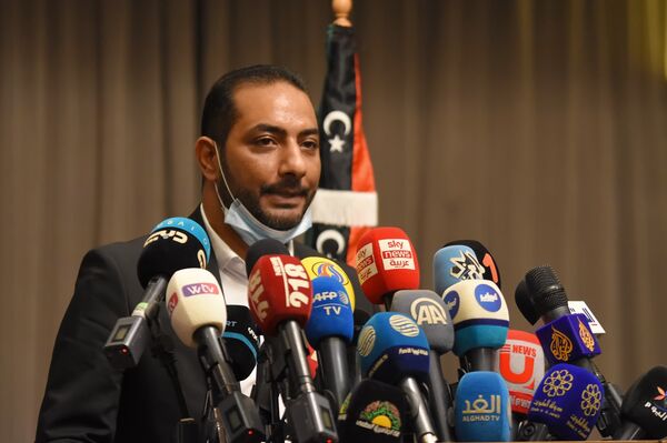 مؤسسات ليبية تؤكد تمسكها بالاستفتاء على الدستور - سبوتنيك عربي