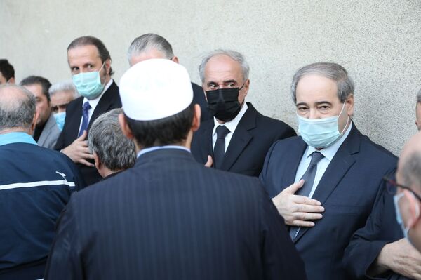 دمشق تواري وزير خارجيتها الثرى بعد نصف قرن من العمل السياسي... فيديو + صور - سبوتنيك عربي